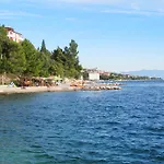 Moderne In Mit Schoener Terrasse By Interhome Διαμέρισμα Crikvenica