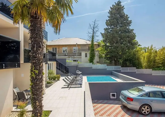 Moderne In Mit Schoener Terrasse By Interhome Apartament Crikvenica